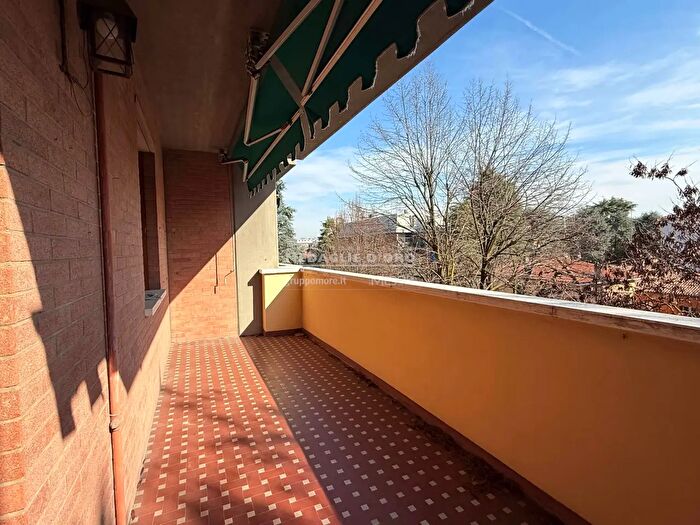 Appartamento con 6 locali in vendita in AdZe Viale Verdi, Modena