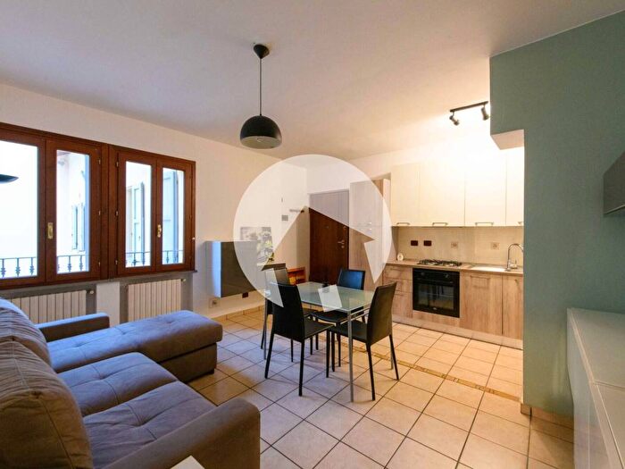 Appartamento bilocale in affitto in Emilia San Pietro, Centro Storico, Reggio Emilia