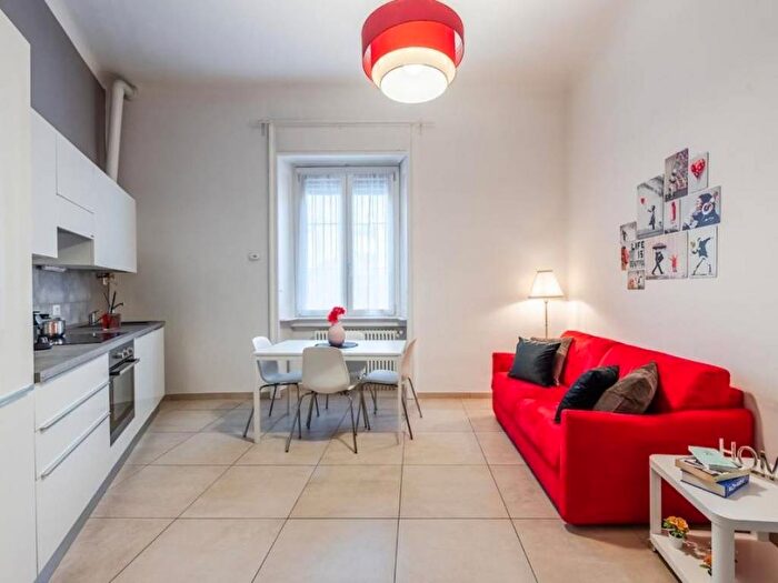 Appartamento bilocale in affitto in Via Vincenzo Foppa, Solari, Milano