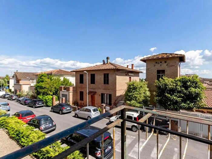 Appartamento quadrilocale in vendita in Siena