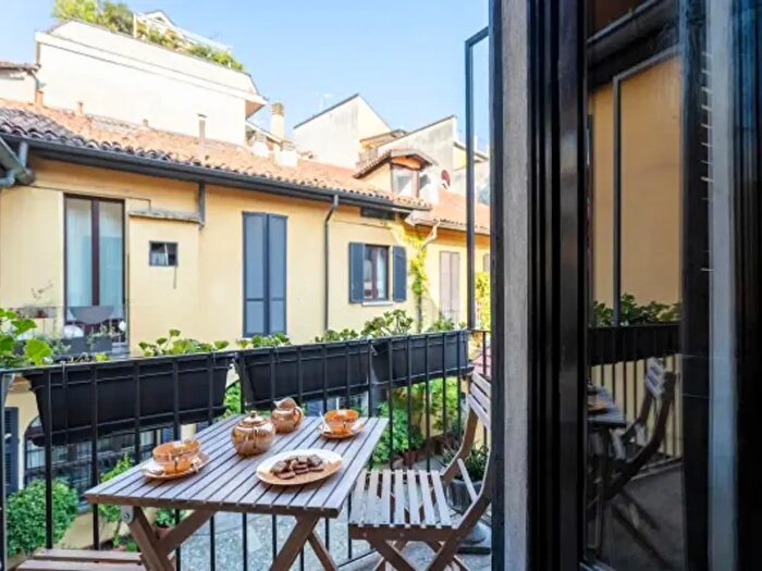 Appartamento quadrilocale in affitto in Corso di Porta Vigentina, Milano