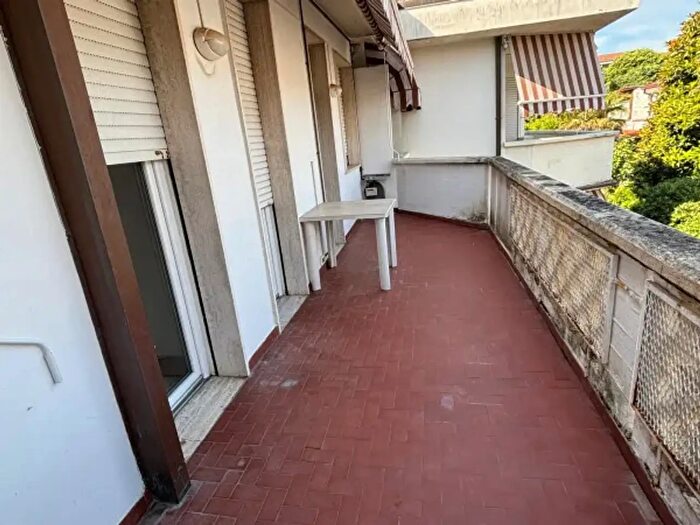 Appartamento bilocale in vendita in Via San Leonardo, Massa