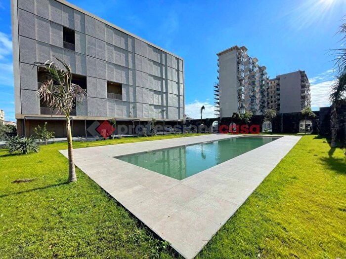 Appartamento trilocale in affitto in Via Del Rotolo, Rotolo, Catania