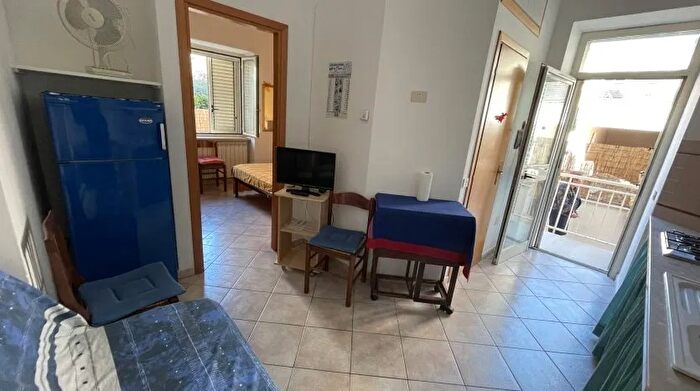 Appartamento bilocale in vendita in Via Andrea Doria Sperlonga Centro Mare, Sperlonga