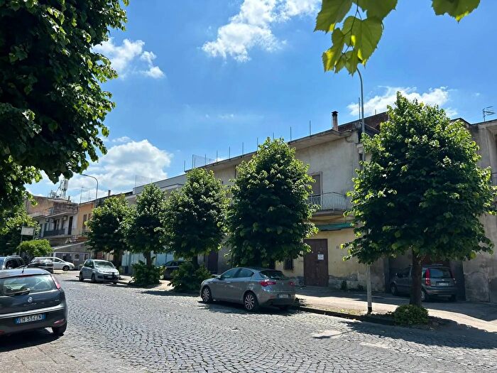 Casa con 6 locali in vendita in Via Nazionale delle Puglie Nola, Nola