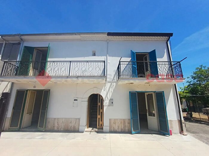 Casa con 6 locali in vendita in Via Moricino, Ceprano