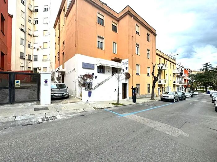 Appartamento quadrilocale in vendita in Via Santa Barbara, Nuoro