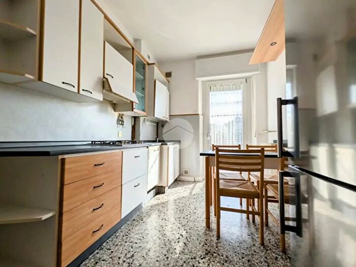 Appartamento quadrilocale in vendita in Viale Brigata Marche, Treviso