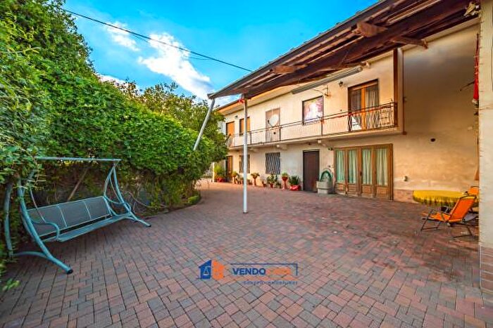 Casa con 5 locali in vendita in Frazione San Giovanni, Villafranca Piemonte