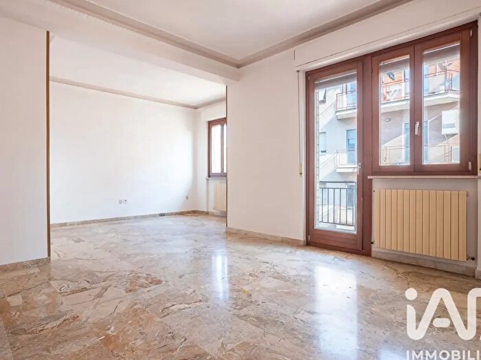 Appartamento con 5 locali in vendita in Via Spalato, Macerata