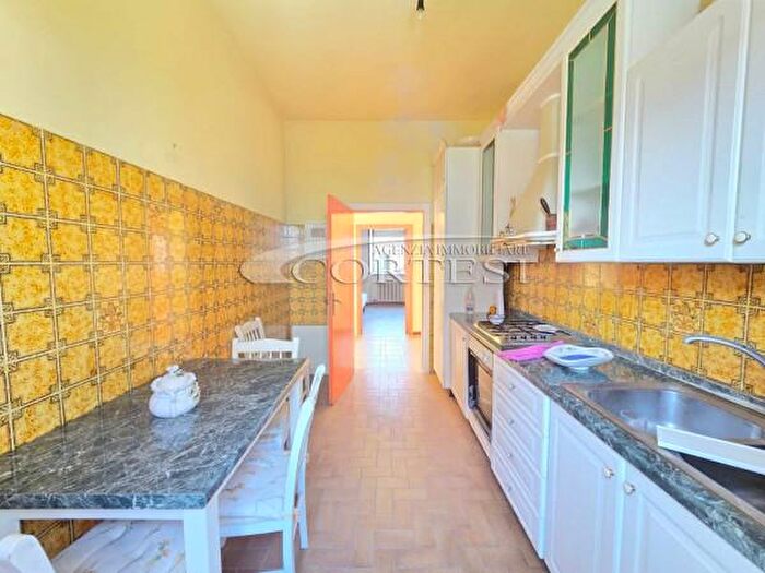 Appartamento con 5 locali in vendita in Via Uberto Ranieri, Umbertide