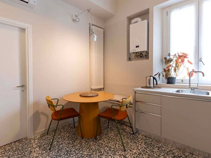 Appartamento bilocale in affitto in Viale Sabotino, Porta Romana Medaglie dOro, Milano