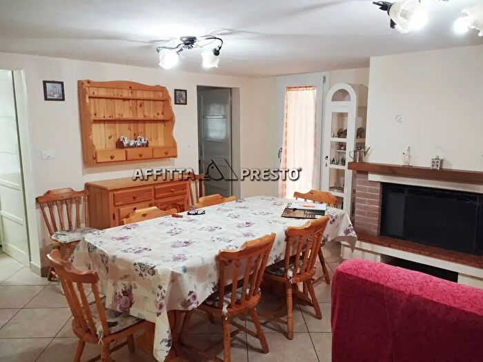 Appartamento trilocale in affitto in Via Cadore, Ravenna