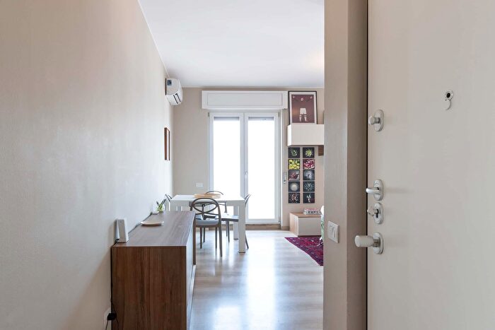 Appartamento monolocale in affitto in Via Antonio Cecchi, Milano