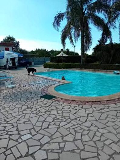 Casa quadrilocale in vendita in Cellole