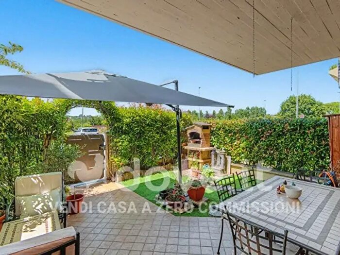 Appartamento quadrilocale in vendita in Via Romano Bertolaccini E Sergio Valentini, Empoli