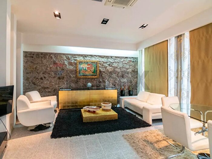 Casa trilocale in vendita in Via Coviello, Catania