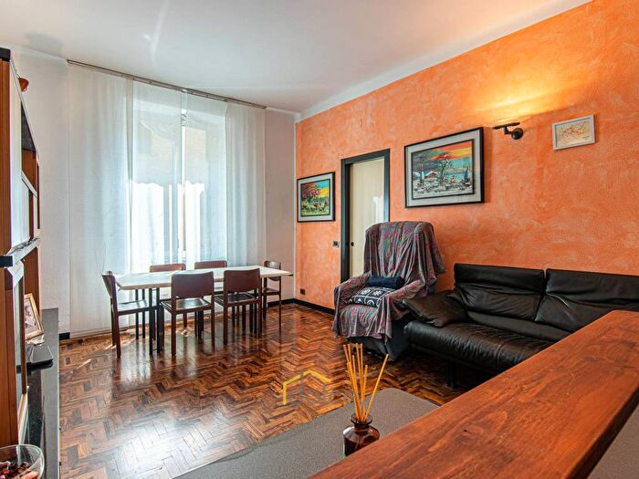 Appartamento trilocale in affitto in Via Donghi, San Fruttuoso, Genova