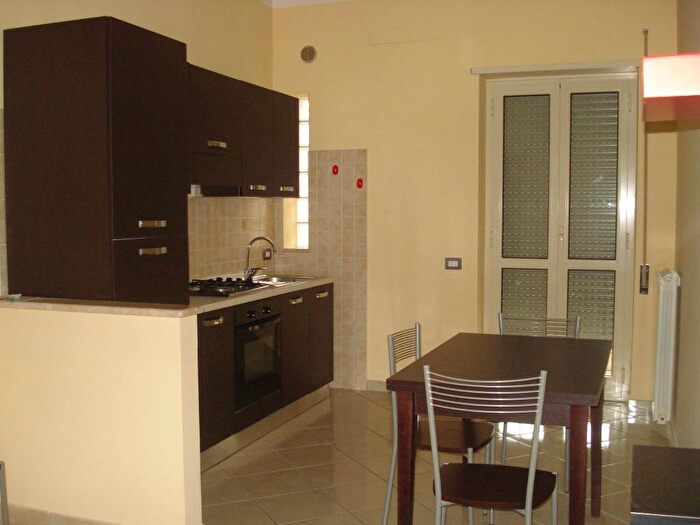 Appartamento trilocale in affitto in Via Ausonia Vecchia, Centro, Cassino