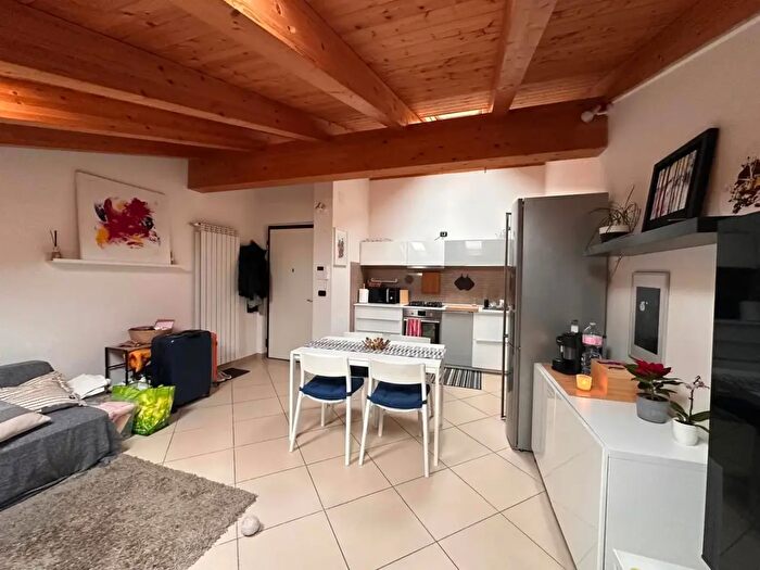 Appartamento bilocale in affitto in Via Liguria, Avezzano