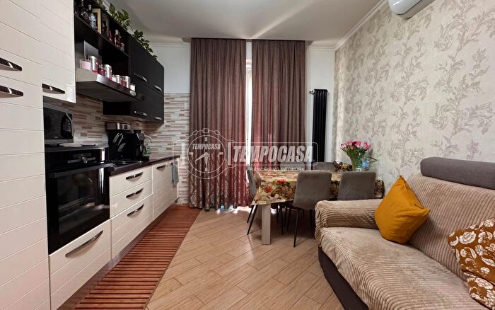 Appartamento quadrilocale in vendita in Via Quattro Strade a, Cologno Monzese