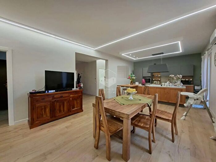 Appartamento con 5 locali in vendita in Via Bessarione, Mazara Del Vallo
