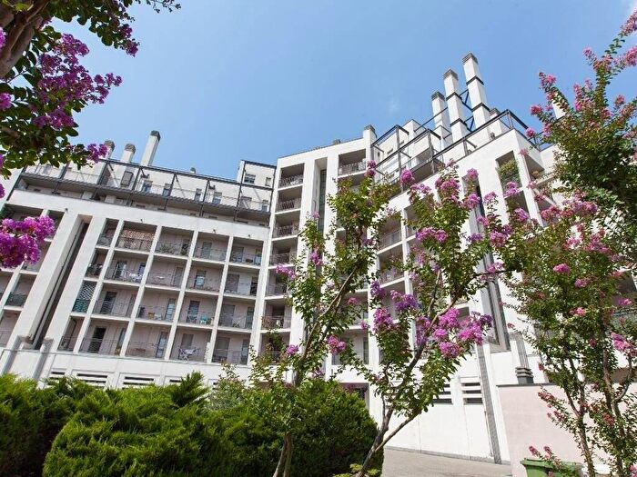 Appartamento bilocale in affitto in Piazzale Nigra, Farini, Milano
