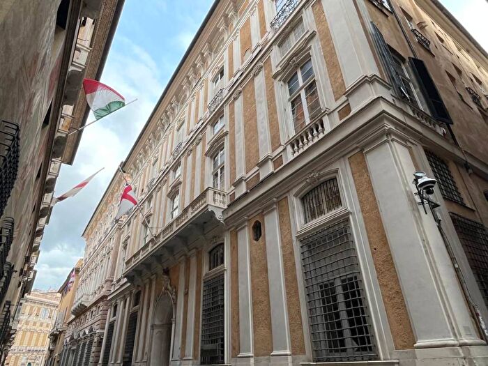Appartamento bilocale in affitto in Via Giuseppe Garibaldi, Maddalena, Genova