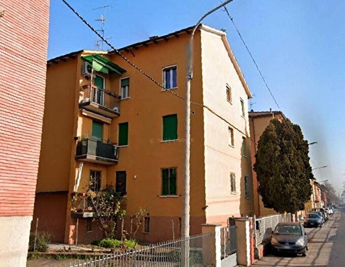 Appartamento bilocale in affitto in Via Guelfa, Massarenti, Bologna