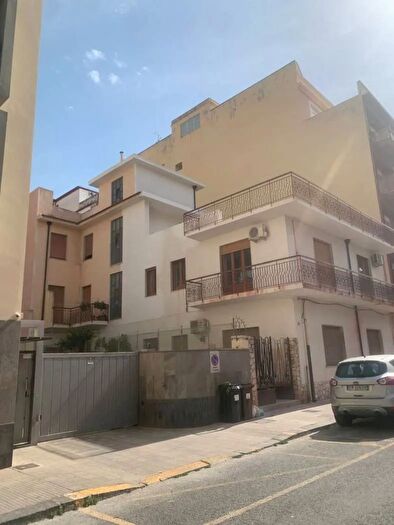 Appartamento trilocale in vendita in Via Tenente Siro Brigiano, Milazzo