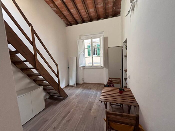 Appartamento bilocale in affitto in borgo san frediano, San Frediano, Firenze