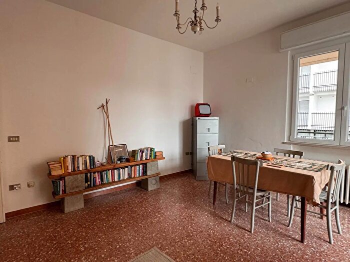 Appartamento quadrilocale in vendita in Viale Carlo Goldoni, Rimini