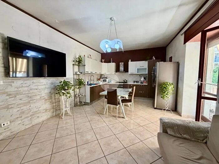 Appartamento quadrilocale in vendita in Via Benedetto Croce, Qualiano