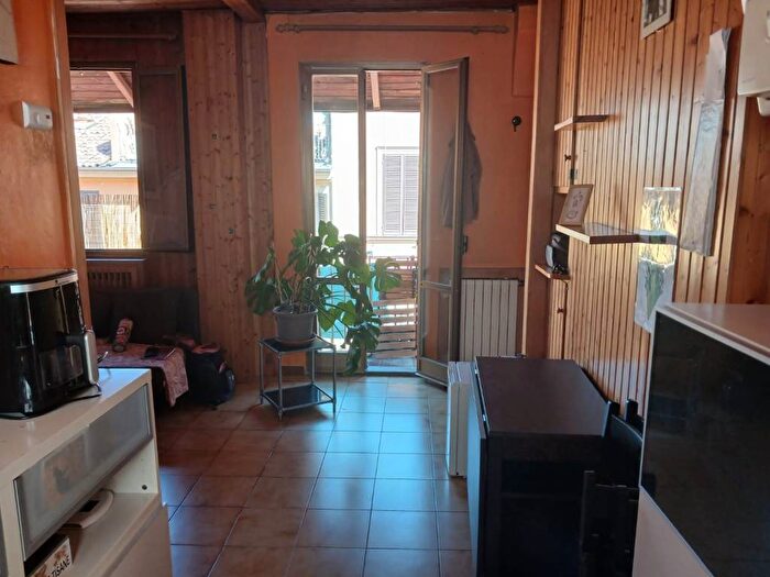 Appartamento monolocale in affitto in laterale strada maggiore, San Vitale, Bologna