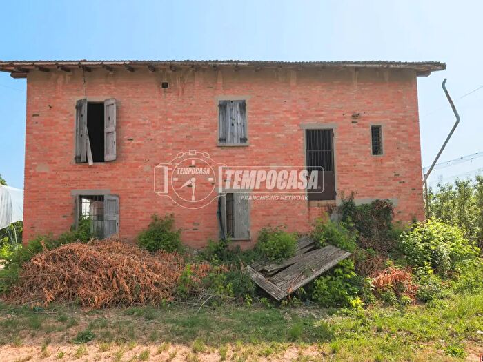 Casa con 8 locali in vendita in Via Tombarello a, Valsamoggia