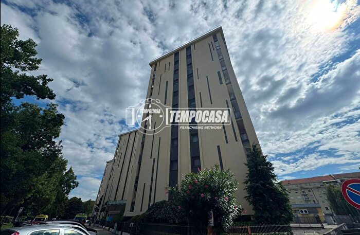 Appartamento quadrilocale in vendita in Via Nicola Porpora, Torino