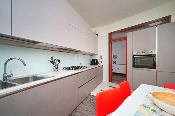 Appartamento con 5 locali in vendita in Viale Spellanzon, Conegliano