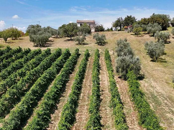 Casa con 5 locali in vendita in Collepietro, Torri In Sabina