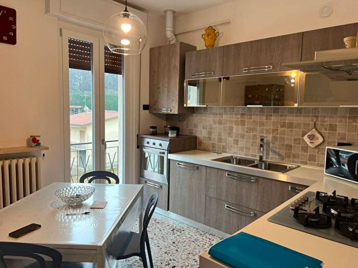 Appartamento trilocale in affitto in Via SantAlessandro, Centro, Monte Marenzo