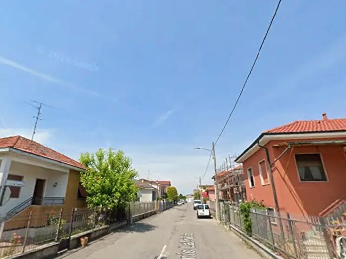 Appartamento bilocale in affitto in Via Stefano Canzio, Abbiategrasso