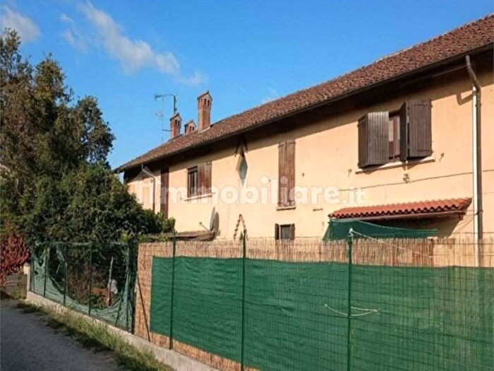 Appartamento quadrilocale in vendita in SP, Bereguardo