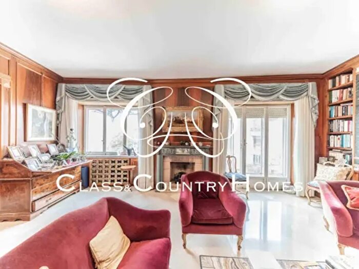 Appartamento con 6 locali in vendita in Piazza delle Muse, Roma