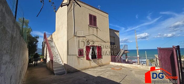 Casa quadrilocale in vendita in Pigne Don Fabrizio, Alcamo