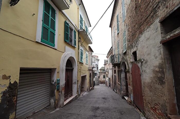 Appartamento trilocale in vendita in Vallone SEgidio, Citta SantAngelo