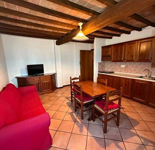 Appartamento trilocale in affitto in Via Claudia, Centro, Maranello