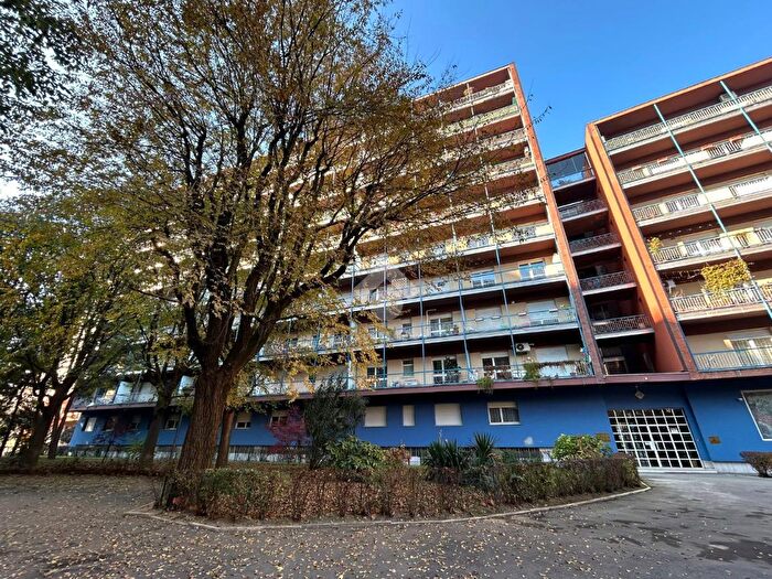 Appartamento trilocale in vendita in Corso Traiano, Torino