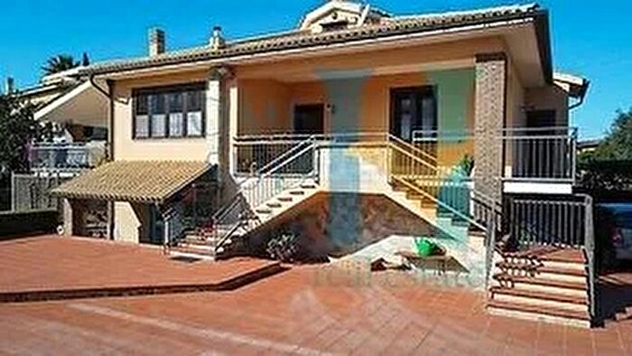 Casa in vendita in Siracusa, Noto