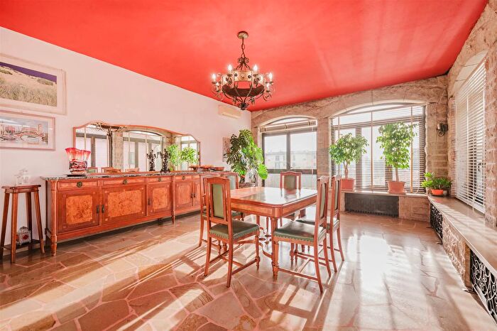 Casa con 14 locali in vendita in Via Brondolini Dolo, Dolo