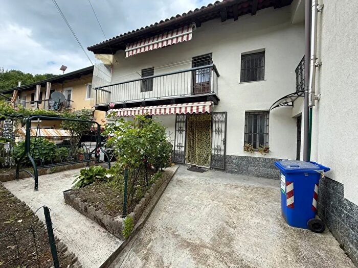 Casa quadrilocale in vendita in Via Civera, Pino Torinese