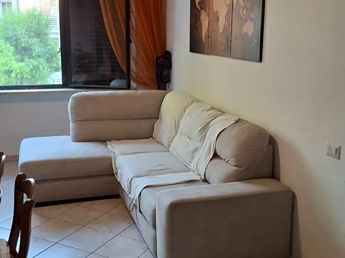 Appartamento trilocale in affitto in Pisa